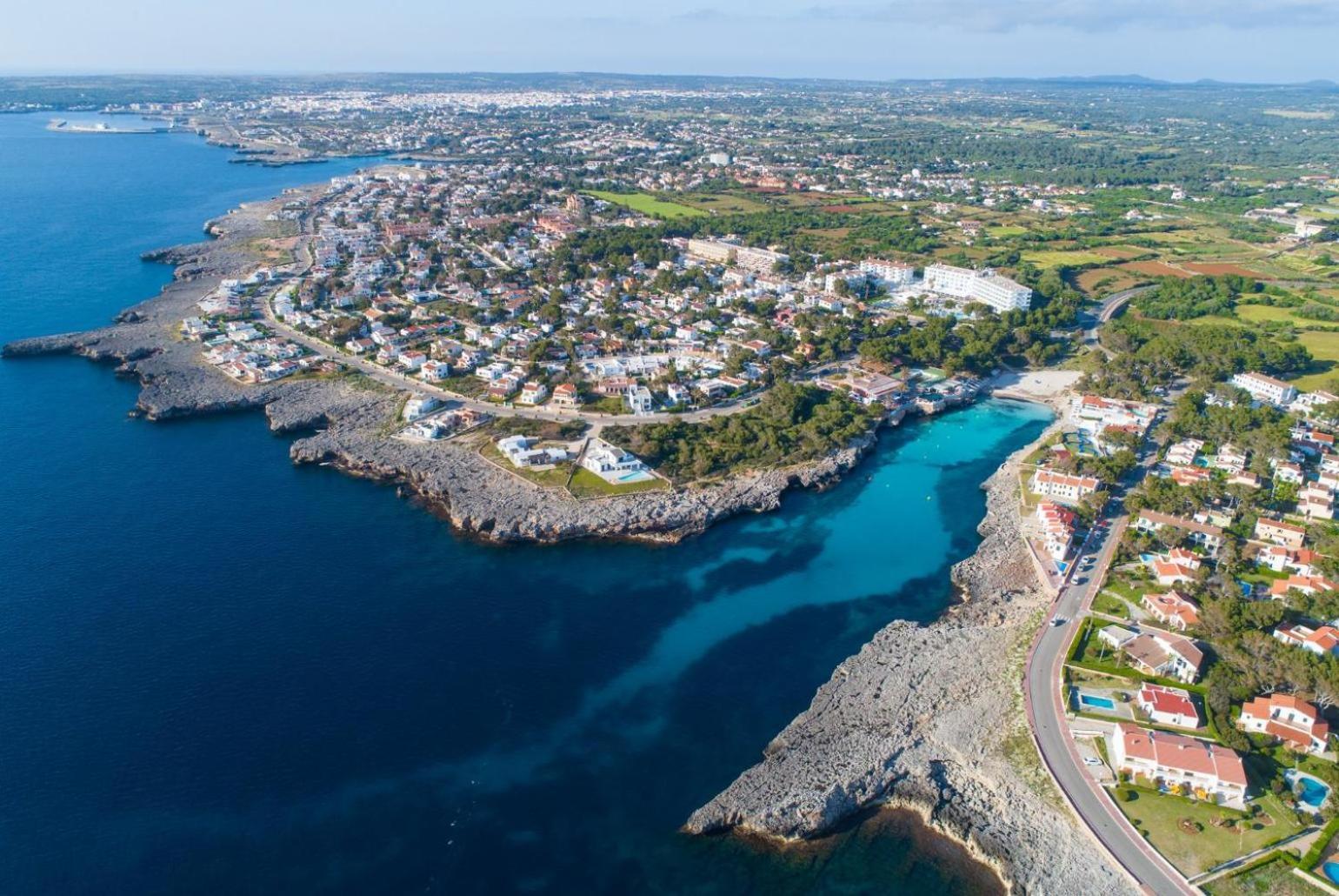 Villa Gelabert Ametller Кала'н Бош Екстериор снимка